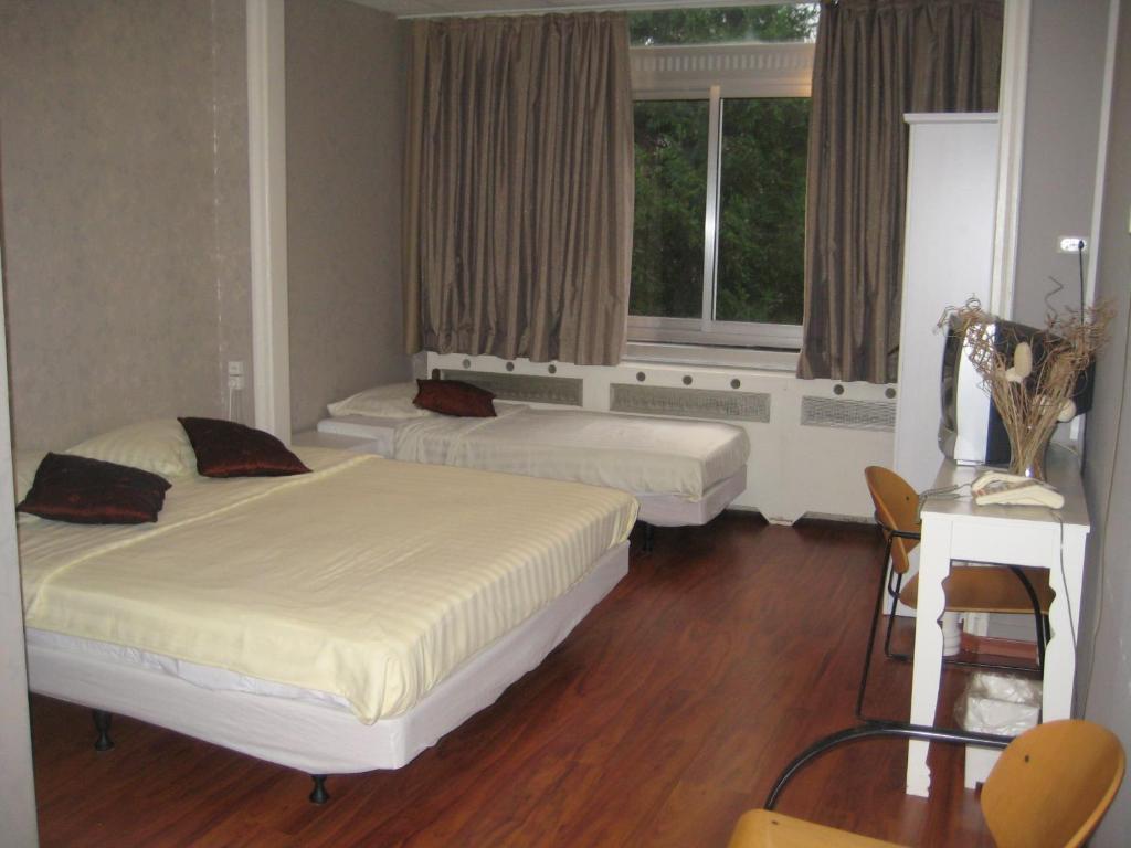 Floris Hotel Rotterdam Ruang foto